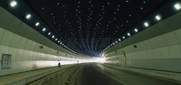 LED隧道灯亮化工程